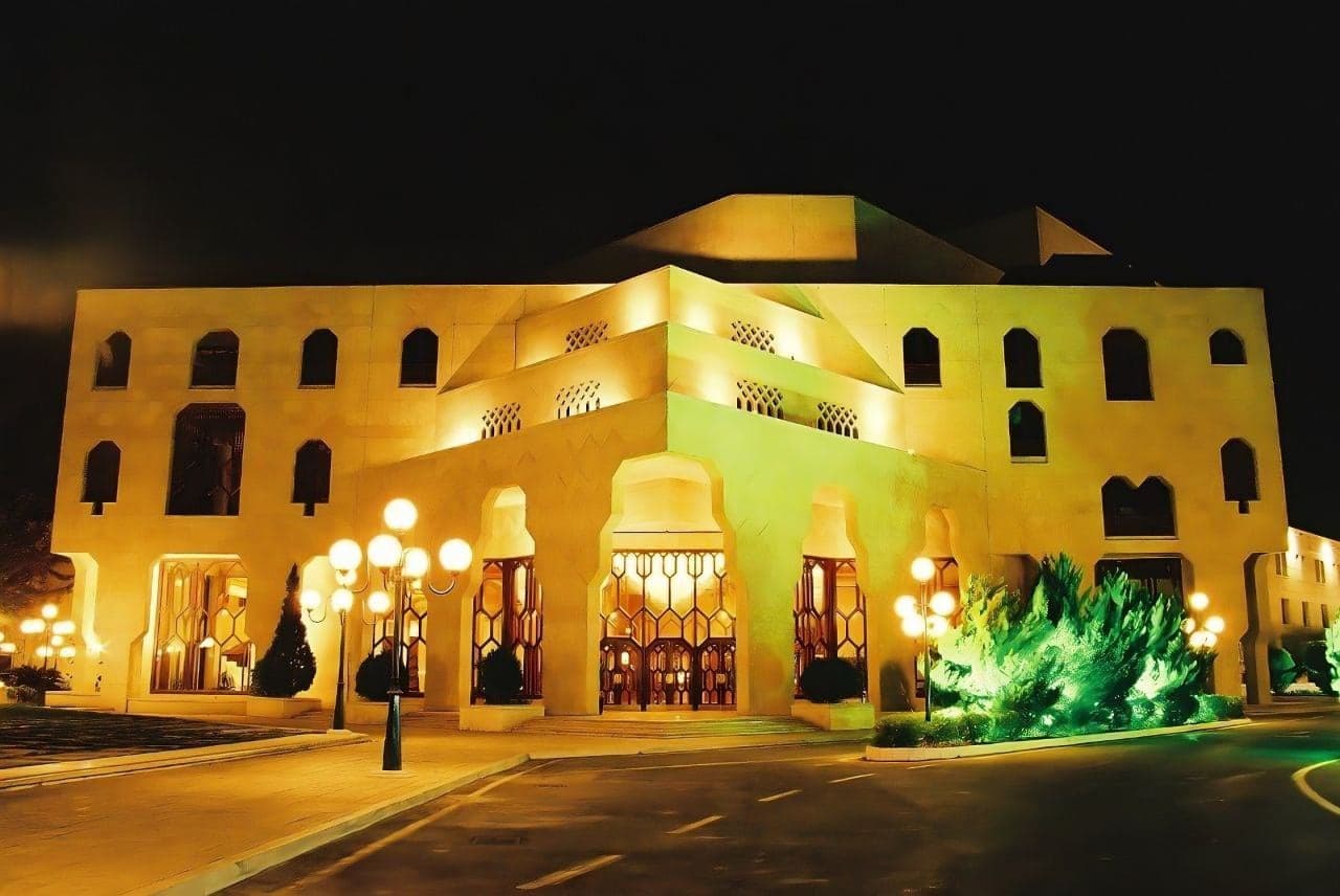 Modern theater