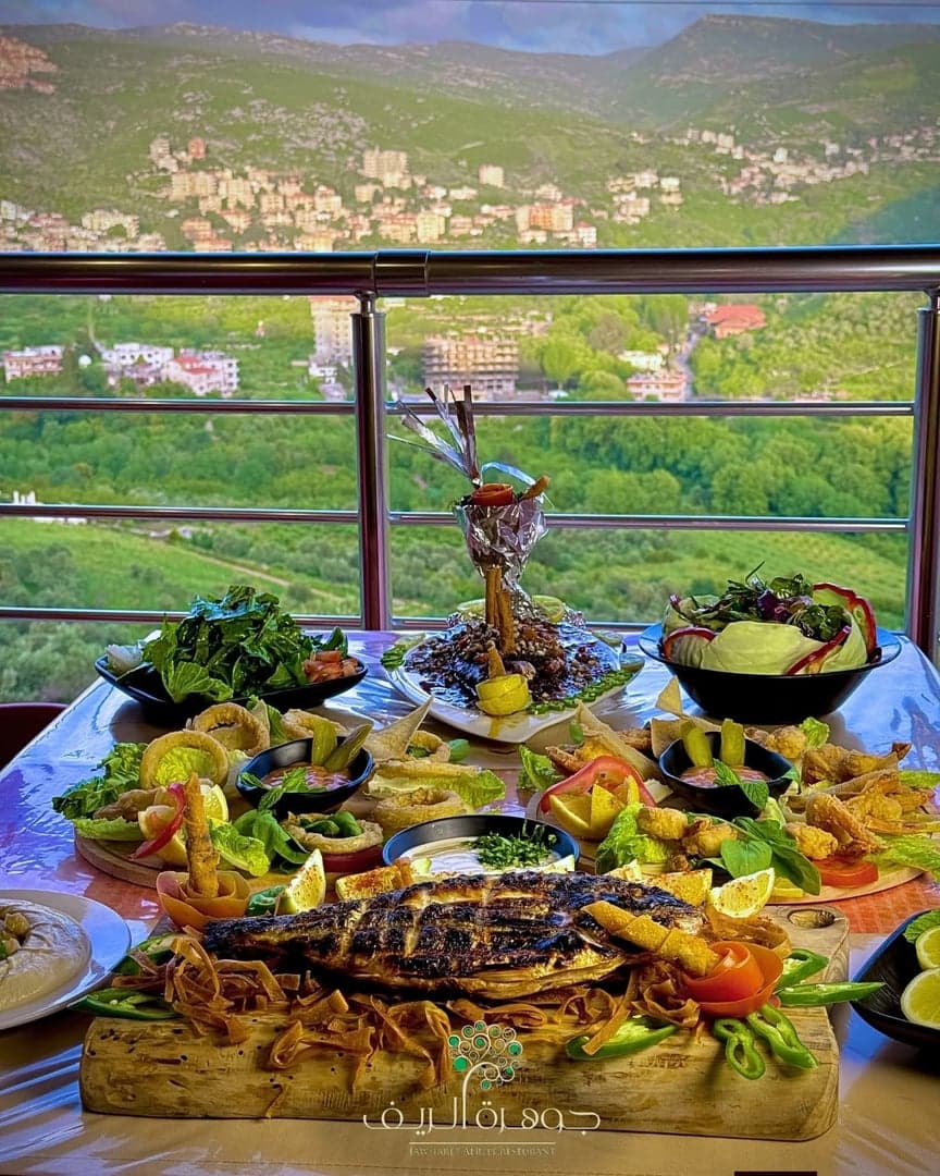 Jawharat Al Reef Restaurant 2
