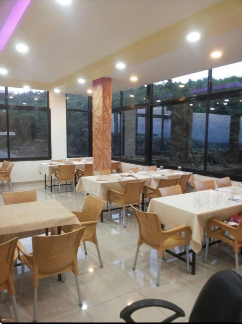 Al Mukhtar Restaurant 3