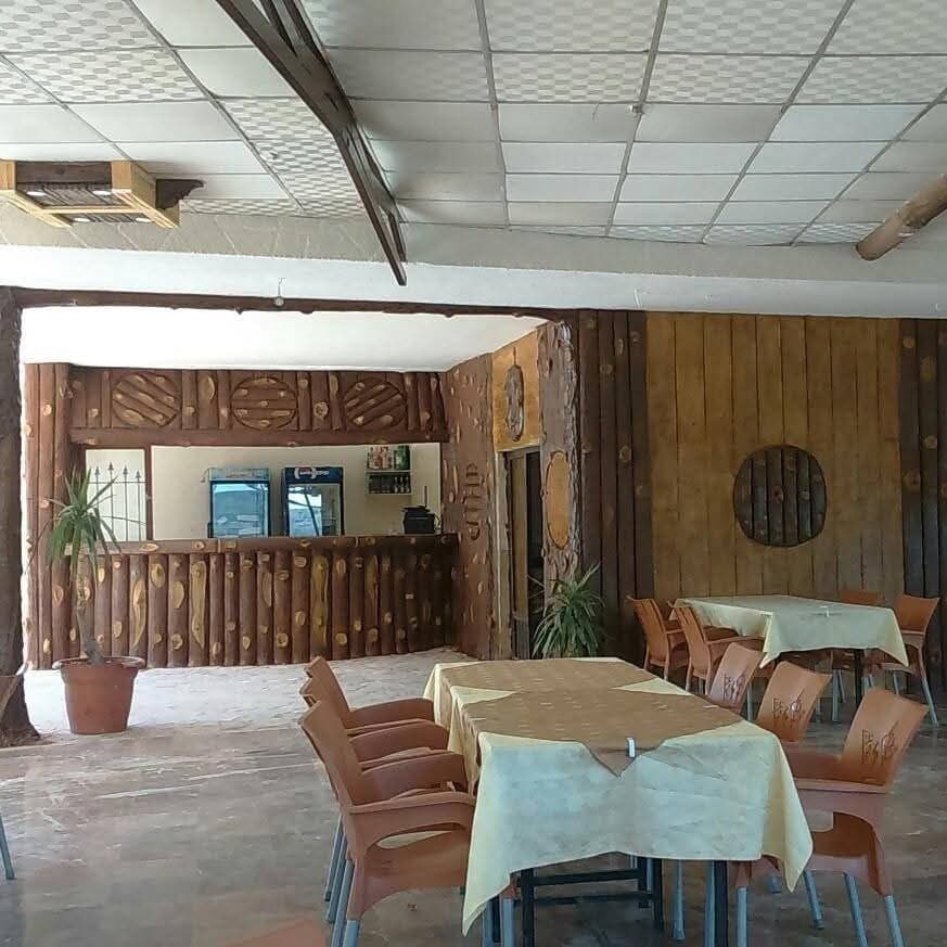 Pine Forest Restaurant 3
