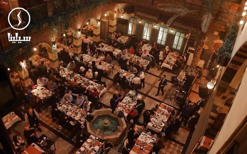 selena restaurant 4