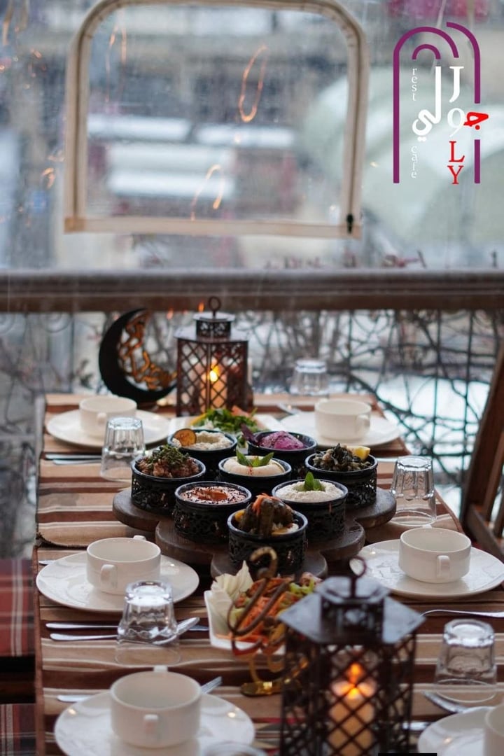joly restaurant 4