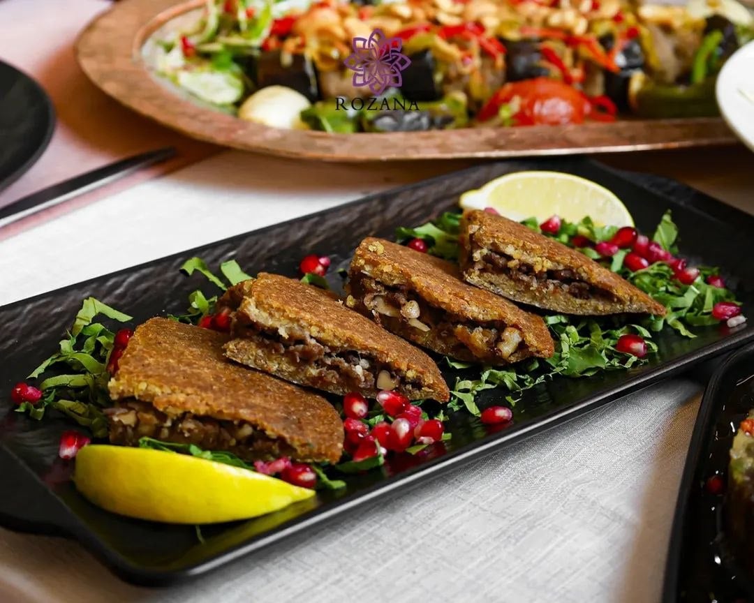 Rozana Restaurant 2