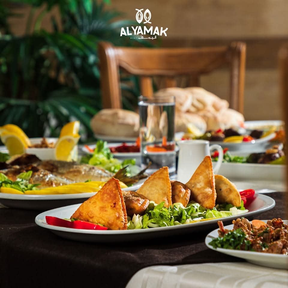 مطعم اليمق 4