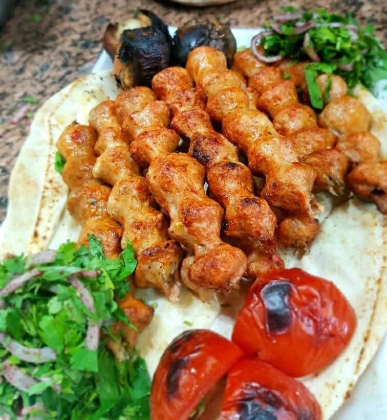 مطبخ ومطعم مزاج 4