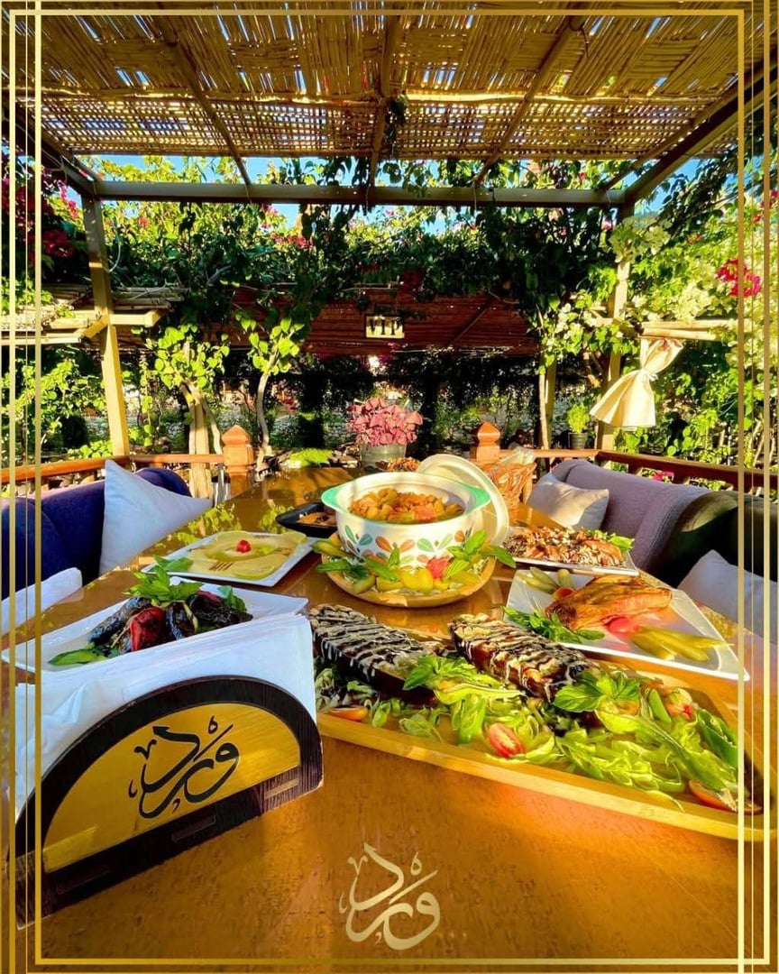 مطعم ورد 2